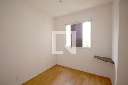 Quarto 2 de apartamento para alugar com 2 quartos, 32m² em Parque Fongaro, São Paulo