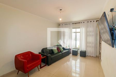 Sala de casa para alugar com 3 quartos, 190m² em Jardim Avelino, São Paulo