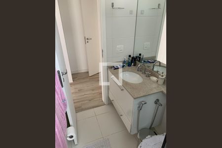 Banheiro Suíte  de apartamento à venda com 2 quartos, 67m² em Centro, Osasco