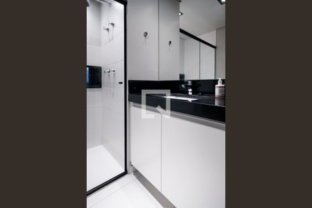 Banheiro de Social de kitnet/studio para alugar com 1 quarto, 41m² em Brooklin Paulista, São Paulo