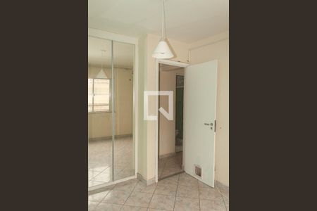 Quarto 1 de apartamento para alugar com 2 quartos, 42m² em Nossa Senhora de Fátima, Nilópolis