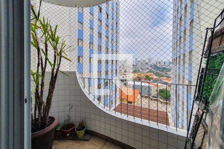 Varanda de apartamento para alugar com 2 quartos, 68m² em Vila Firmiano Pinto, São Paulo
