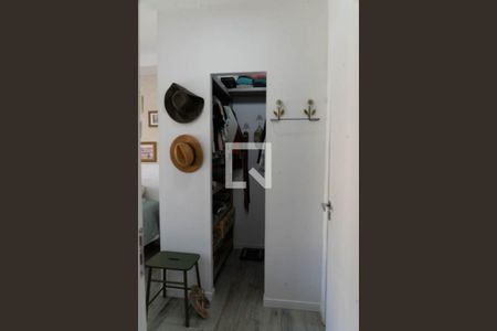 Closet da suíte de apartamento à venda com 2 quartos, 71m² em Santa Paula, São Caetano do Sul