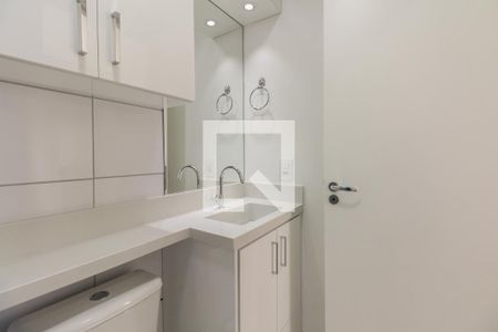 Banheiro de apartamento para alugar com 2 quartos, 40m² em Vila Moreira, São Paulo