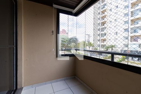 Sacada de apartamento à venda com 2 quartos, 69m² em Vila Firmiano Pinto, São Paulo