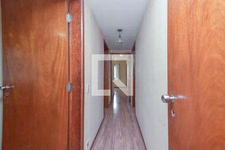 Corredor de apartamento para alugar com 3 quartos, 120m² em Santa Cecília, São Paulo