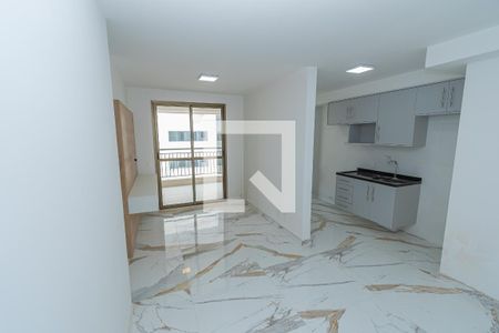 Sala de Estar/Jantar de apartamento para alugar com 3 quartos, 75m² em Botafogo, Campinas