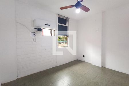 Quarto 1 de apartamento à venda com 2 quartos, 46m² em Cocotá, Rio de Janeiro