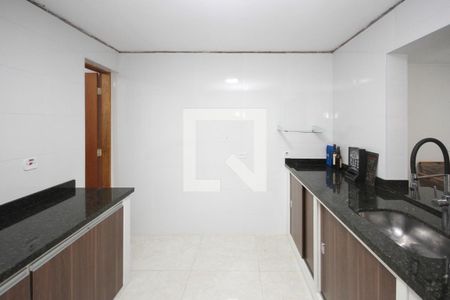 Cozinha de casa à venda com 3 quartos, 260m² em Conjunto Residencial Sitio Oratório, São Paulo