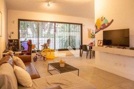 Sala de casa à venda com 3 quartos, 150m² em Alto da Lapa, São Paulo