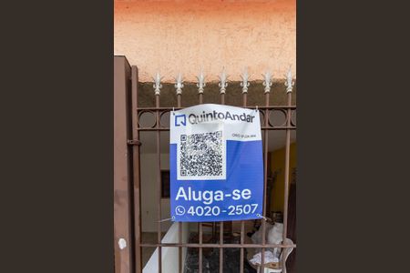 Placa de Anúncio de casa para alugar com 1 quarto, 42m² em Rio Pequeno, São Paulo