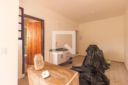 Casa para alugar com 42m², 1 quarto e 1 vagaQuarto e Cozinha