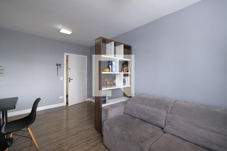 Sala de apartamento para alugar com 1 quarto, 46m² em Centro, Curitiba