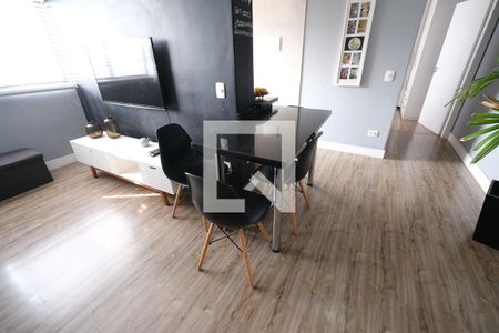 Detalhe Sala de apartamento para alugar com 1 quarto, 46m² em Centro, Curitiba