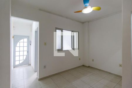 Sala de casa de condomínio à venda com 2 quartos, 85m² em Botafogo, Rio de Janeiro