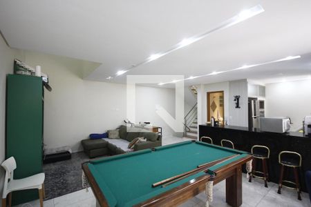 Casa de condomínio à venda com 190m², 3 quartos e 3 vagasSala