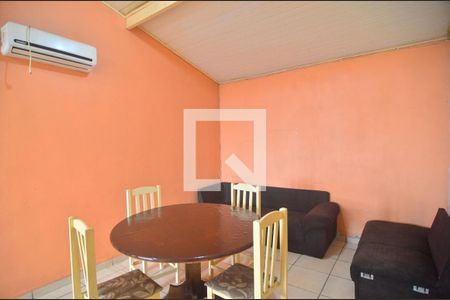 sala de apartamento para alugar com 2 quartos, 70m² em São José, Canoas