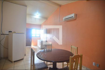 sala de apartamento para alugar com 2 quartos, 70m² em São José, Canoas