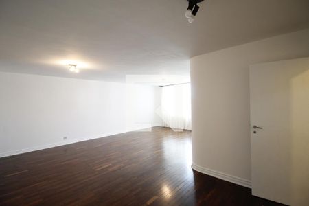 Sala de apartamento à venda com 3 quartos, 240m² em Santo Amaro, São Paulo