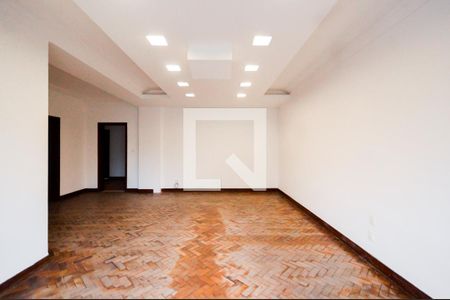 Sala 1 de casa à venda com 4 quartos, 400m² em Pacaembu, São Paulo