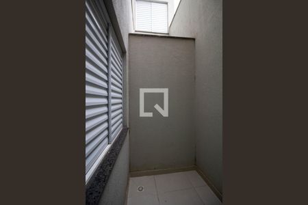 Área de Serviço de apartamento para alugar com 2 quartos, 38m² em Itaquera, São Paulo