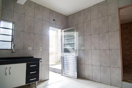 Cozinha de casa para alugar com 1 quarto, 50m² em Conjunto Residencial Jardim Canaã, São Paulo