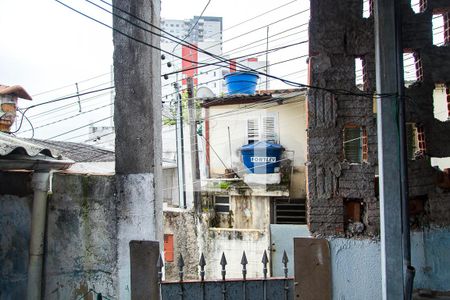 Vista do Quarto 1 de casa para alugar com 2 quartos, 50m² em Conjunto Residencial Jardim Canaã, São Paulo