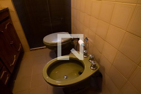 Apartamento para alugar com 180m², 3 quartos e 2 vagas Apartamento para alugar com 180m², 3 quartos e 2 vagasBanheiro da Suíte 2