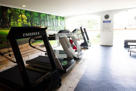 Apartamento para alugar com 180m², 3 quartos e 2 vagas Apartamento para alugar com 180m², 3 quartos e 2 vagasÁrea comum - Academia