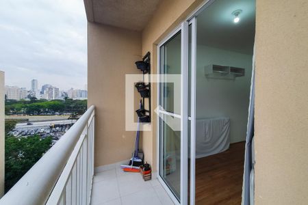 Sacada de apartamento para alugar com 1 quarto, 37m² em Cambuci, São Paulo