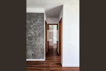 Corredor de apartamento para alugar com 2 quartos, 53m² em Engenho de Dentro, Rio de Janeiro