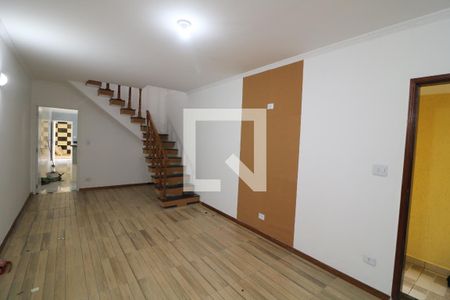 Sala de casa para alugar com 3 quartos, 125m² em Jardim Piqueroby, São Paulo