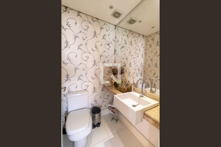 Lavabo de apartamento à venda com 3 quartos, 134m² em Perdizes, São Paulo