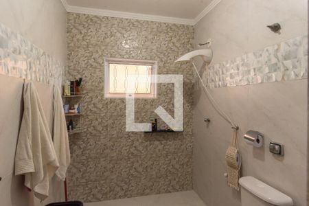 Banheiro de casa à venda com 3 quartos, 120m² em Vila Paraíso, Campinas