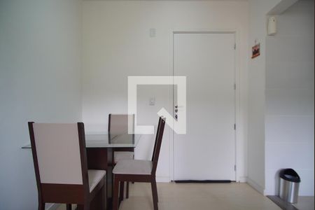 Sala  de apartamento à venda com 2 quartos, 46m² em Morro Santana, Porto Alegre