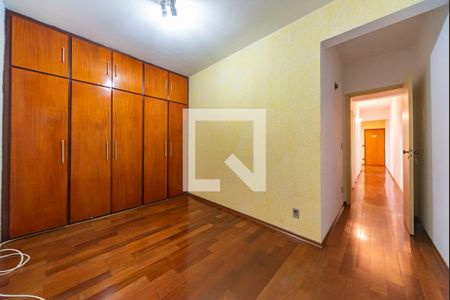 Quarto 2 de apartamento para alugar com 2 quartos, 60m² em Vila Valparaiso, Santo André