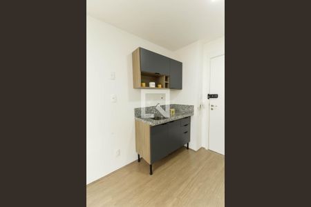 Cozinha  de kitnet/studio para alugar com 1 quarto, 20m² em Jardim Brasília (zona Norte), São Paulo