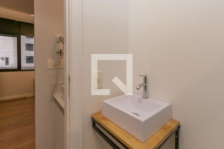 Banheiro de apartamento para alugar com 2 quartos, 65m² em Nova Piraju, São Paulo