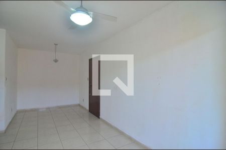 Sala  de apartamento para alugar com 2 quartos, 65m² em Harmonia, Canoas