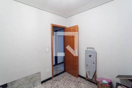 Quarto 1 de casa à venda com 3 quartos, 150m² em Piratininga (venda Nova), Belo Horizonte