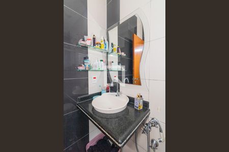 Banheiro da Suíte 1 de casa à venda com 4 quartos, 350m² em Parque Novo Mundo, São Paulo