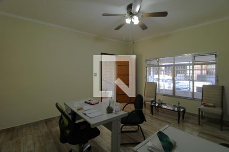 Sala 1 de casa à venda com 4 quartos, 220m² em Jardim Santa Cruz (campo Grande), São Paulo