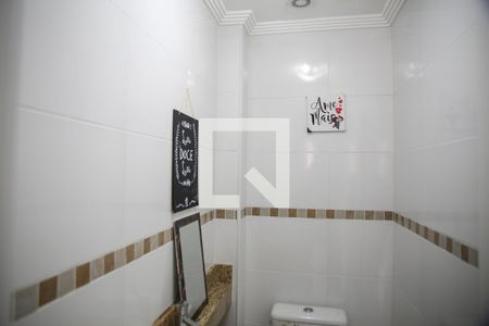Lavabo de apartamento para alugar com 2 quartos, 76m² em Canto do Forte, Praia Grande