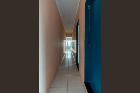 Corredor de casa para alugar com 4 quartos, 200m² em Vila Progresso (zona Leste), São Paulo