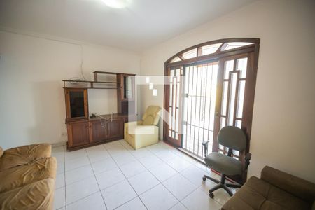 Sala de casa à venda com 2 quartos, 170m² em Jardim Ester Yolanda, São Paulo