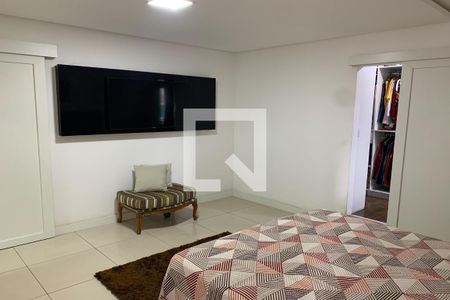 Quarto 2 de casa à venda com 5 quartos, 625m² em Km 18, Osasco