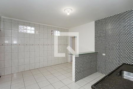 Sala e cozinha de casa para alugar com 1 quarto, 40m² em Piqueri, São Paulo