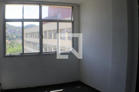 Quarto 2 de apartamento para alugar com 2 quartos, 56m² em Jacarepaguá, Rio de Janeiro