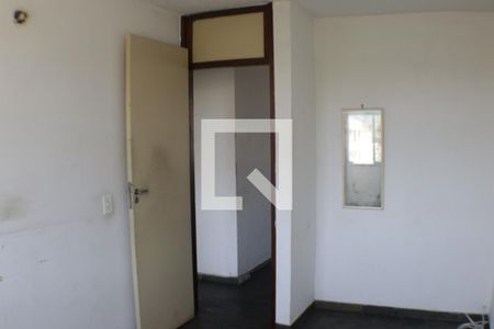 Quarto 1 de apartamento para alugar com 2 quartos, 56m² em Jacarepaguá, Rio de Janeiro