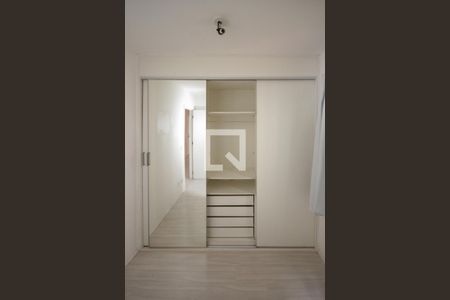 Quarto de apartamento à venda com 1 quarto, 35m² em Jardim Ibitirama, São Paulo